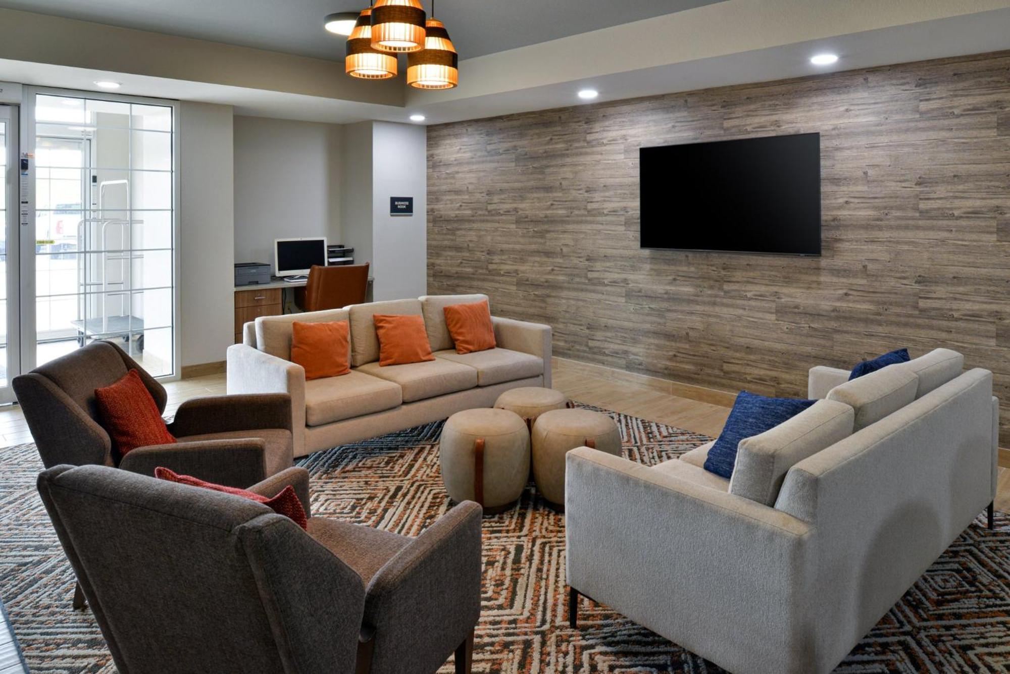 Candlewood Suites Kansas City Northeast By Ihg Exterior foto